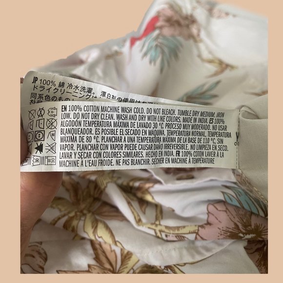 Forever 21 - Hawaiian Style - Short Sleeve Button Up - Picture 4 of 8